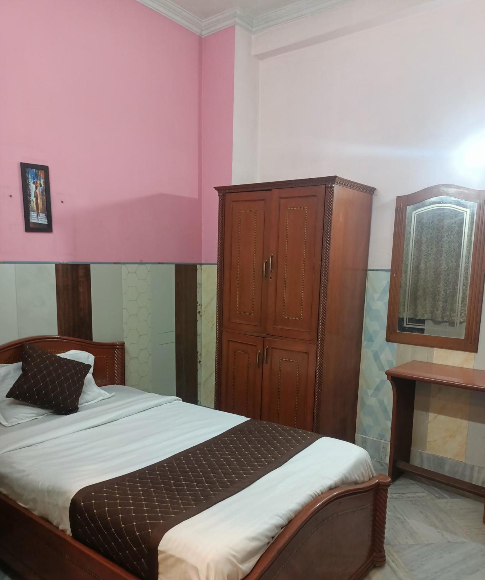 Hotel Riz Varanasi Exterior photo